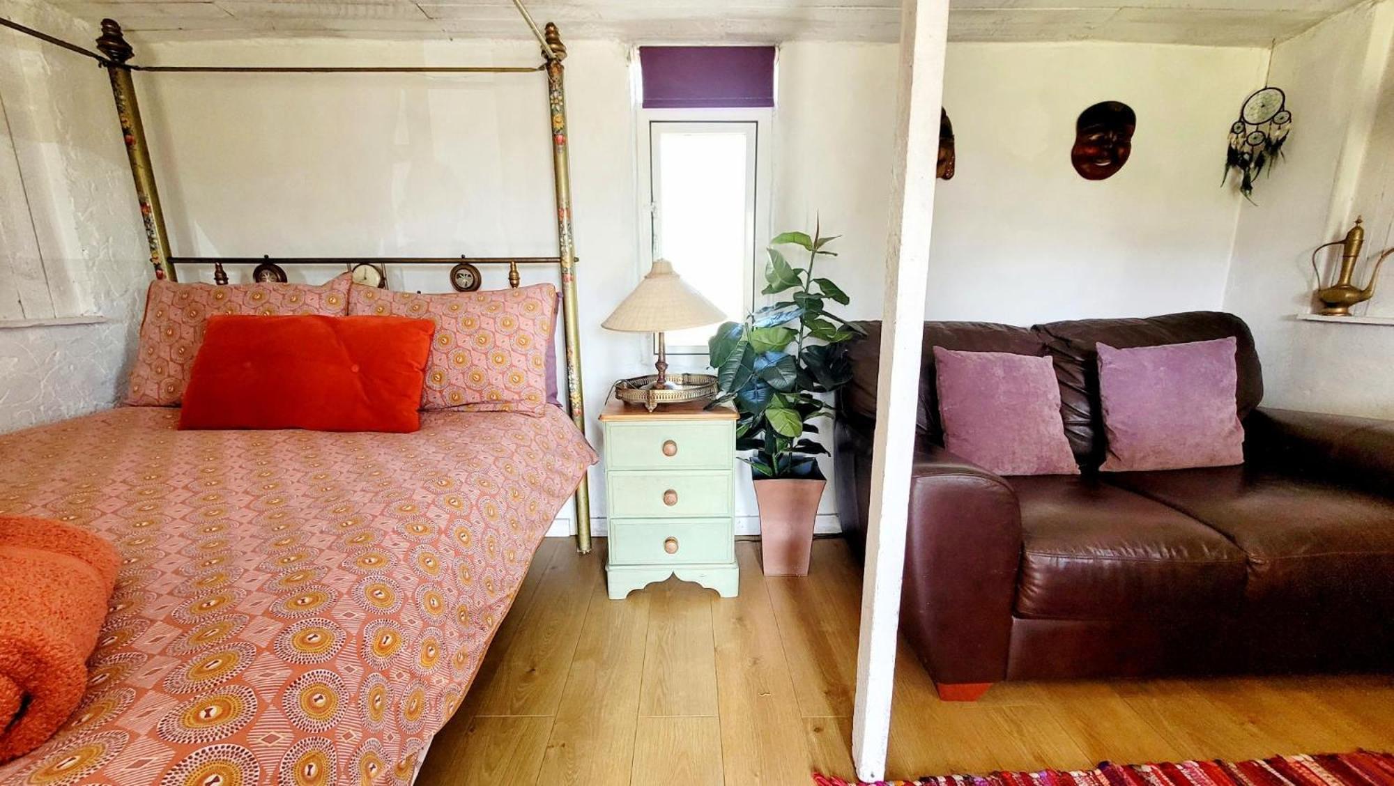 Hotel Treguth Glamping Unique Experience - Themed Huts Saint Day Exterior foto